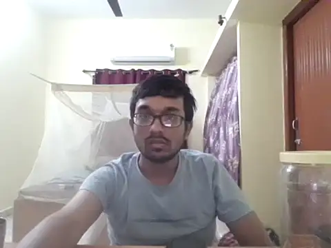 THE NAKED BOY online show from October 9, 2025, 4:18 pm