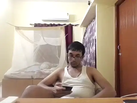 THE NAKED BOY online show from September 18, 2025, 2:09 pm