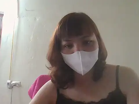 Snapshot of Angela-Eira chatting on May 3, 2026, 7:24 am Angela-Eira online show from May 3, 2026, 7:24 am