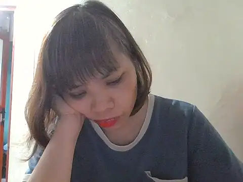 Angela-Eira online show from October 15, 2025, 8:11 am