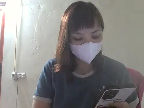Snapshot of Angela-Eira chatting on April 25, 2026, 10:40 pm Angela-Eira online show from April 25, 2026, 10:40 pm