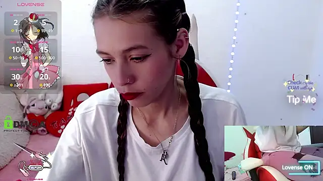 sweetlittlelisa online show from February 3, 2025, 5:14 pm