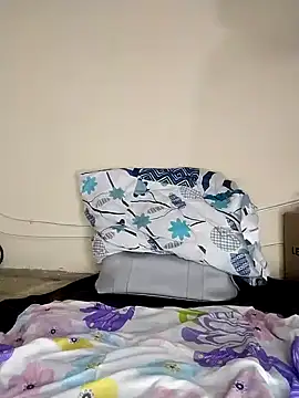 Snapshot of Dakary_hot chatting on February 6, 2025, 10:43 pm Dakary hot online show from February 6, 2025, 10:43 pm