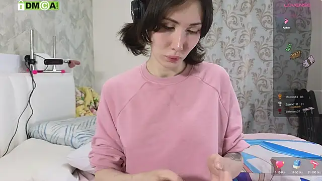 KawaiiNullify online show from September 27, 2025, 12:11 pm