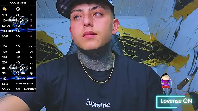 Kevin22 222 online show from October 17, 2025, 6:39 am