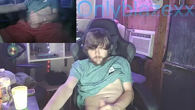 OnlyBlazexx online show from January 11, 2026, 6:20 am