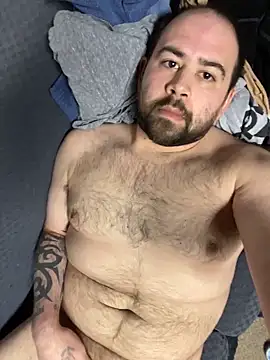 bighung1990 online show from October 11, 2025, 5:52 am