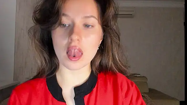 Lilith lutherlow online show from January 24, 2025, 5:11 pm