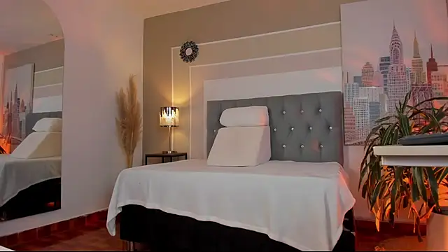 manely1 online show from March 16, 2025, 12:22 pm