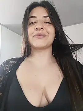 Snapshot of moritalatina chatting on July 18, 2026, 5:10 pm moritalatina online show from July 18, 2026, 5:10 pm