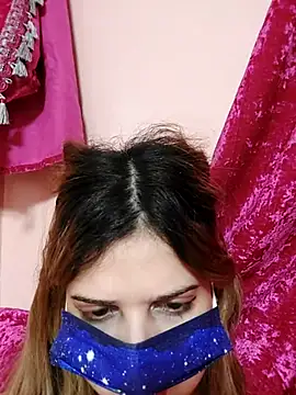 Snapshot of LoNa-daloua chatting on May 29, 2026, 11:00 pm LoNa-daloua online show from May 29, 2026, 11:00 pm