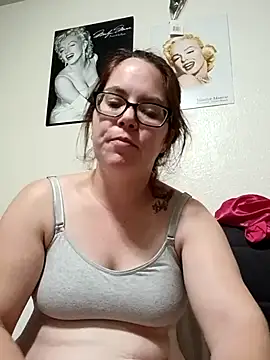 FreakNastyLacie online show from July 28, 2026, 2:08 am