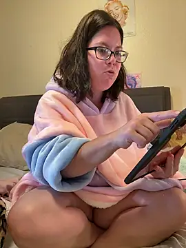 FreakNastyLacie online show from September 28, 2025, 12:23 pm