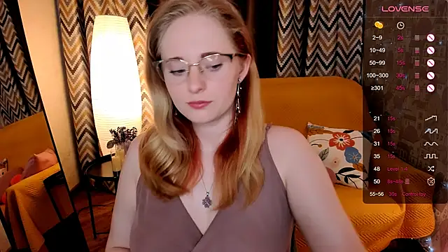 Snapshot of Aemilia_ chatting on May 15, 2026, 8:34 am Aemilia online show from May 15, 2026, 8:34 am