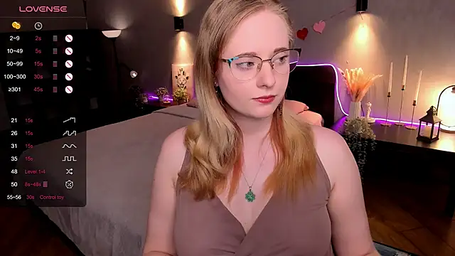 Snapshot of Aemilia_ chatting on May 24, 2026, 8:47 am Aemilia online show from May 24, 2026, 8:47 am