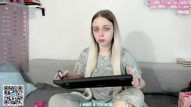 Alice Halle online show from January 14, 2026, 12:14 am