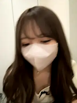 yuki-chi online show from October 9, 2025, 1:22 pm