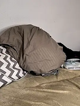 Linalicious online show from February 25, 2026, 6:57 am