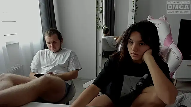 MashkaRay online show from October 18, 2025, 9:22 am