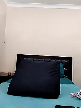 Sugartonguexx online show from November 6, 2025, 6:01 pm