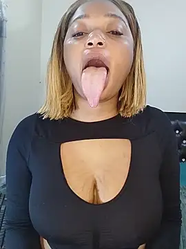 Sugartonguexx online show from November 22, 2025, 9:35 pm