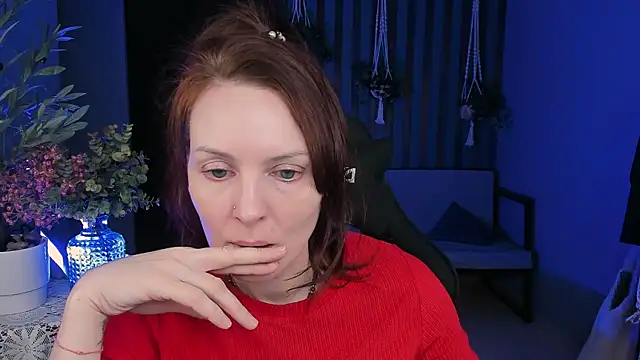 VandaRossi online show from September 16, 2025, 8:48 am