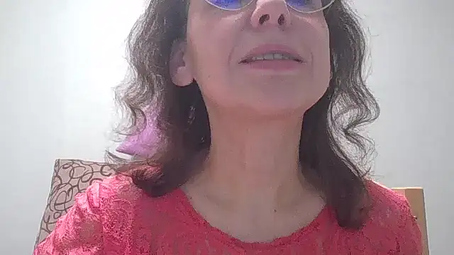 HollyJewel online show from March 11, 2025, 5:35 pm