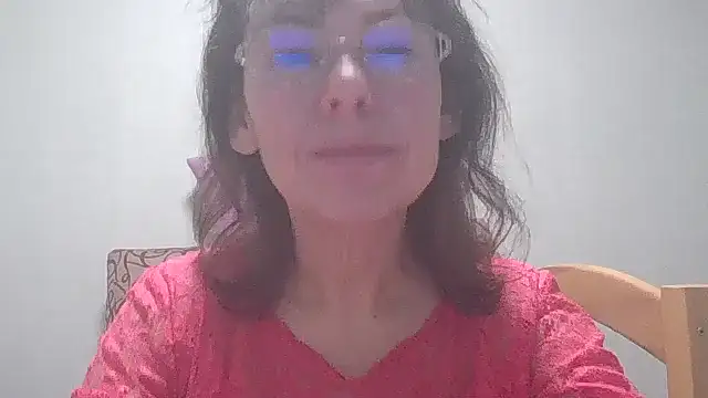 HollyJewel online show from March 3, 2025, 5:41 pm