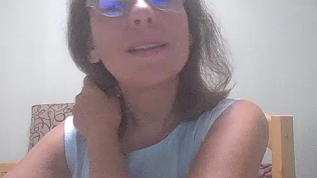 HollyJewel online show from September 12, 2025, 4:51 pm