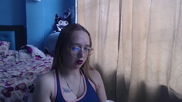 Snapshot of Liaroberts1 chatting on March 8, 2025, 3:13 pm Liaroberts1 online show from March 8, 2025, 3:13 pm