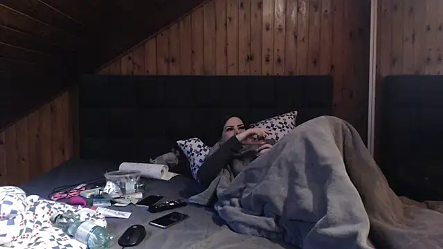 BoeseMoni1998 online show from March 22, 2025, 4:04 pm