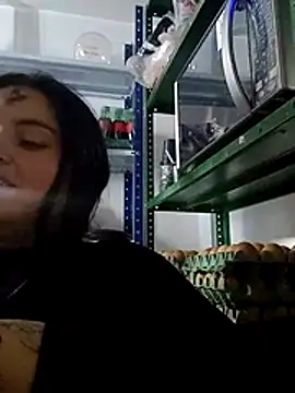 Snapshot of PamelaDoouce chatting on February 18, 2026, 10:50 pm PamelaDoouce online show from February 18, 2026, 10:50 pm