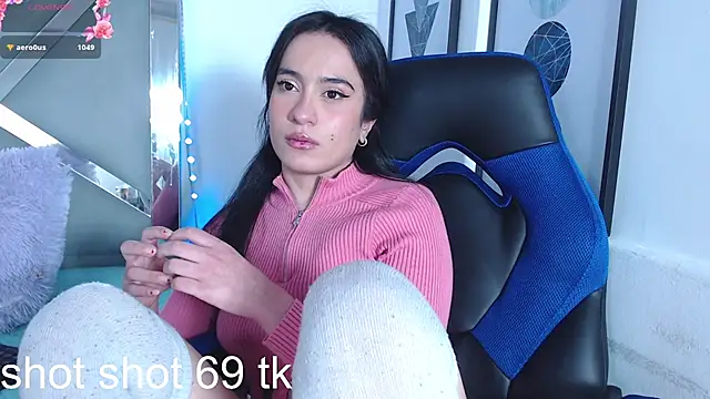 ZaraDames  online show from March 16, 2025, 9:05 am