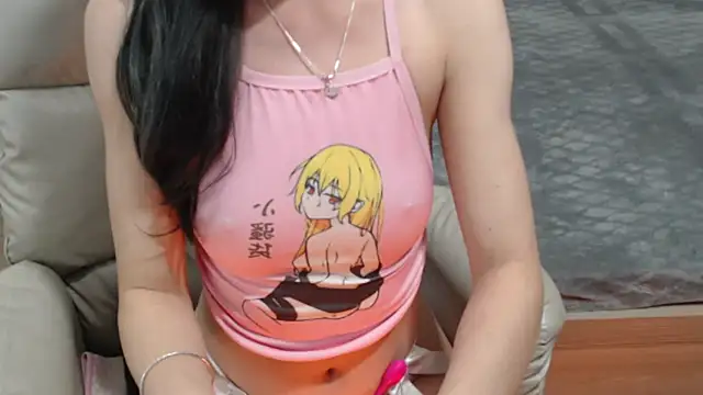  minji bae online show from February 8, 2025, 8:42 am