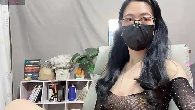  minji bae online show from January 18, 2025, 11:22 pm