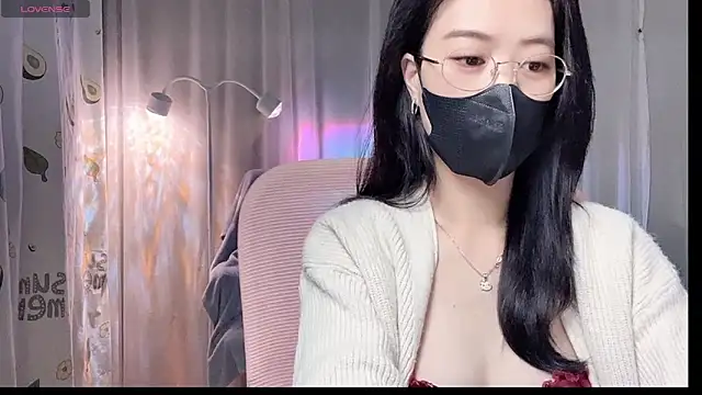  minji bae online show from March 8, 2026, 3:59 pm