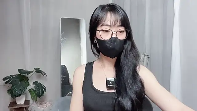  minji bae online show from September 28, 2025, 5:53 pm