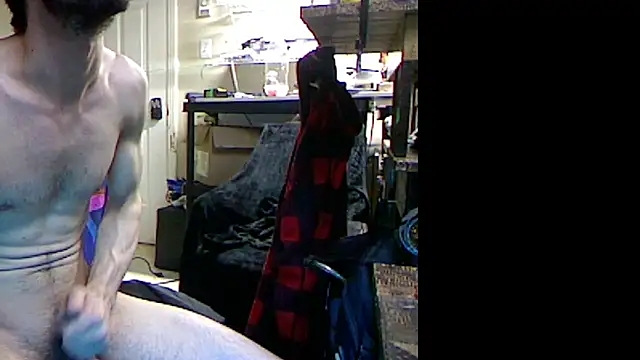 Snapshot of slendt94 chatting on February 23, 2025, 10:20 pm slendt94 online show from February 23, 2025, 10:20 pm