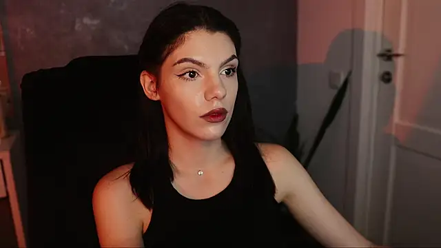 mistress  rochelle online show from December 3, 2024, 3:17 pm