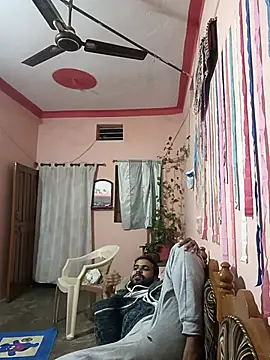 Snapshot of MeFeellove chatting on November 29, 2025, 1:22 pm MeFeellove online show from November 29, 2025, 1:22 pm