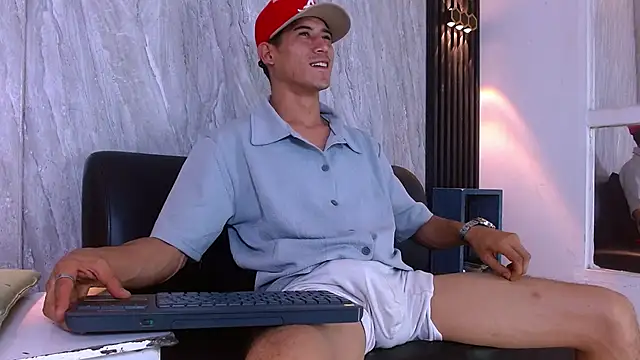 Snapshot of Jhonn_Rhyss chatting on January 9, 2026, 3:02 am Jhonn Rhyss online show from January 9, 2026, 3:02 am