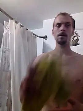 mrwinsalot88 online show from November 30, 2025, 10:32 pm