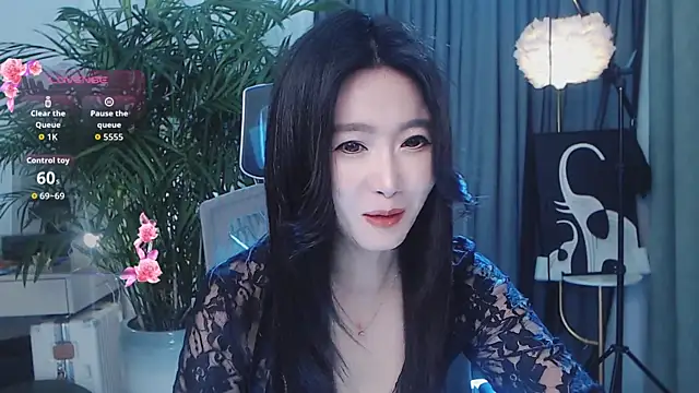 Snapshot of FeiFei-babe chatting on April 23, 2026, 11:27 am FeiFei-babe online show from April 23, 2026, 11:27 am