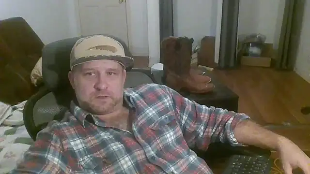 Snapshot of poundyouout69 chatting on February 12, 2026, 8:41 pm poundyouout69 online show from February 12, 2026, 8:41 pm