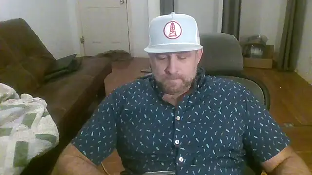 Snapshot of poundyouout69 chatting on February 5, 2026, 11:33 pm poundyouout69 online show from February 5, 2026, 11:33 pm