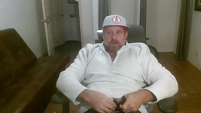 Snapshot of poundyouout69 chatting on December 20, 2025, 1:41 am poundyouout69 online show from December 20, 2025, 1:41 am