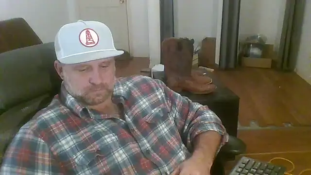 Snapshot of poundyouout69 chatting on February 6, 2026, 7:54 pm poundyouout69 online show from February 6, 2026, 7:54 pm