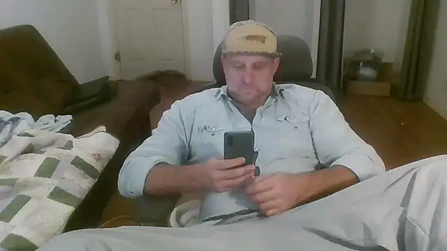 Snapshot of poundyouout69 chatting on February 11, 2026, 7:58 pm poundyouout69 online show from February 11, 2026, 7:58 pm
