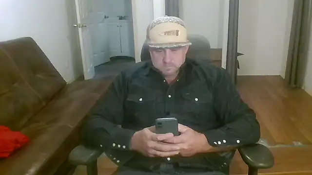 Snapshot of poundyouout69 chatting on November 30, 2025, 7:58 pm poundyouout69 online show from November 30, 2025, 7:58 pm