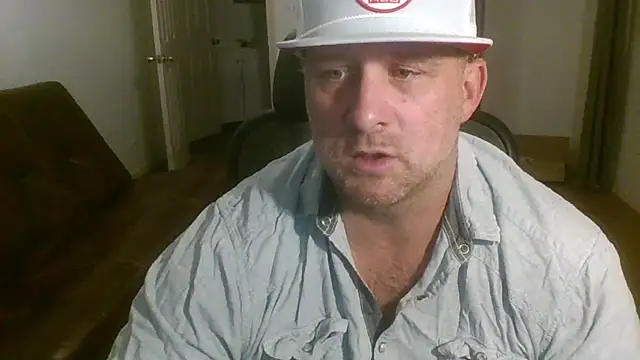 Snapshot of poundyouout69 chatting on December 21, 2025, 1:08 am poundyouout69 online show from December 21, 2025, 1:08 am
